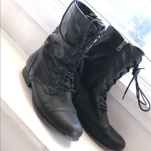 Combat biker boots
